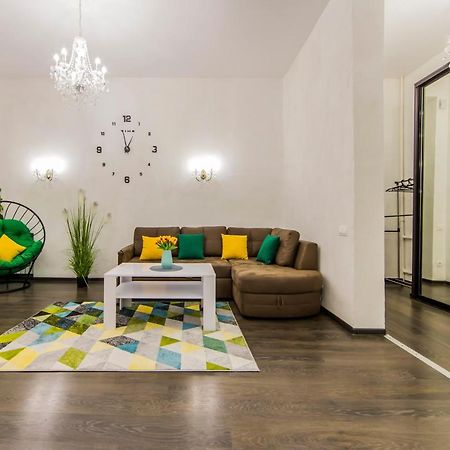 2К Квартира Поруч Із Майданом Незалежності Kiev Extérieur photo