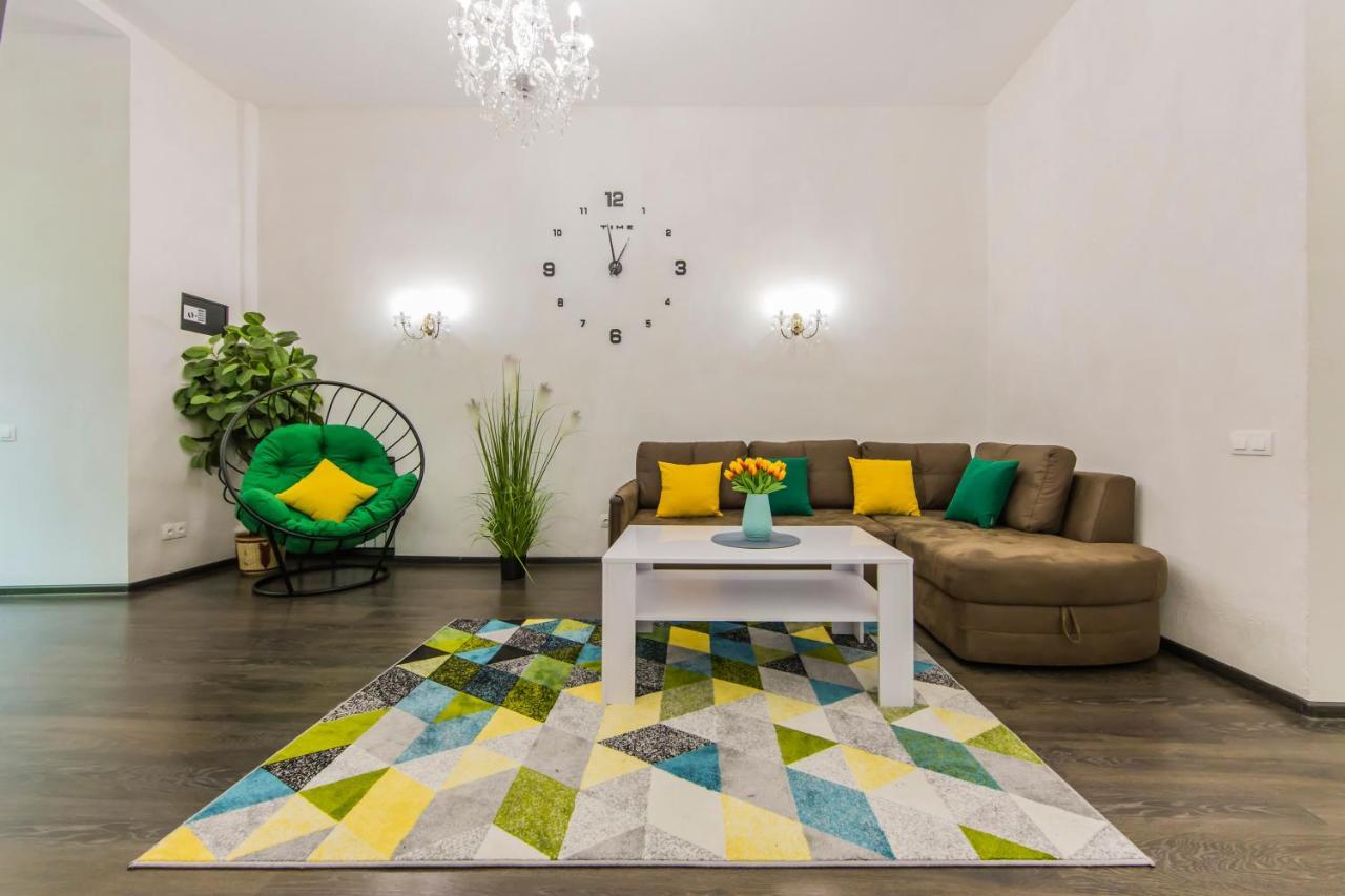 2К Квартира Поруч Із Майданом Незалежності Kiev Extérieur photo