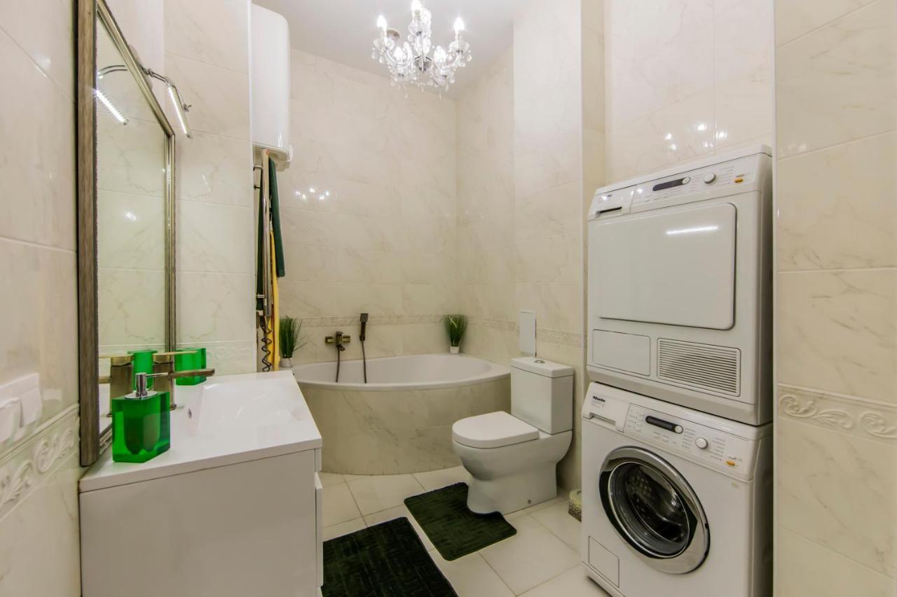 2К Квартира Поруч Із Майданом Незалежності Kiev Extérieur photo