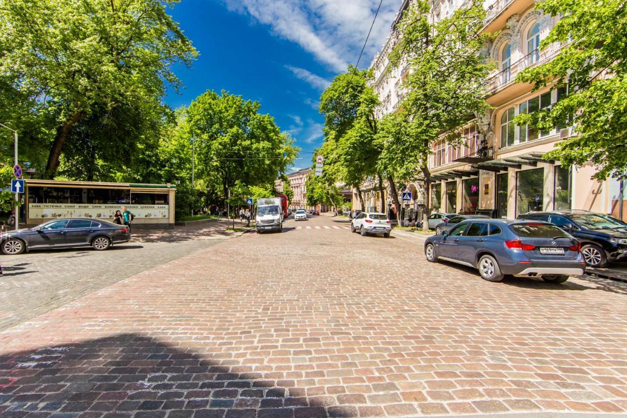 2К Квартира Поруч Із Майданом Незалежності Kiev Extérieur photo